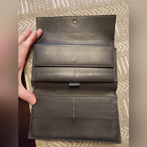 Louis Vuitton Monogram Porte Tresor International Matte Gray - Picture 2 of 14